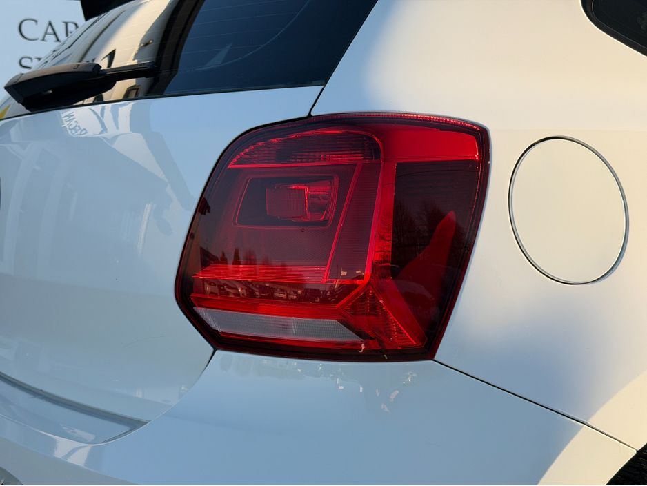 2015 Volkswagen Polo