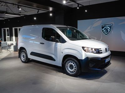 2025 Peugeot Partner