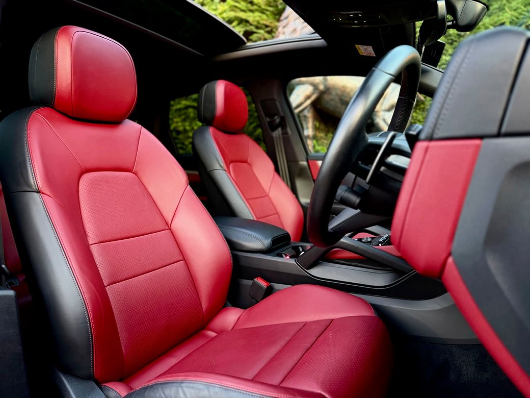 2024 Porsche Cayenne