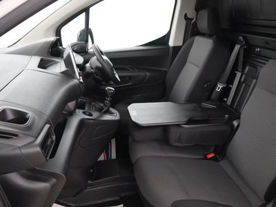 2021 Peugeot Partner