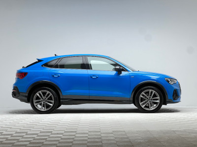 2022 Audi Q3