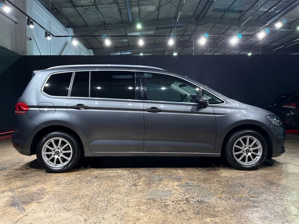 2020 Volkswagen Touran