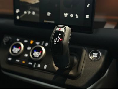 2025 Land Rover Defender
