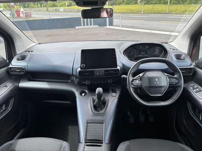 2022 Peugeot Rifter