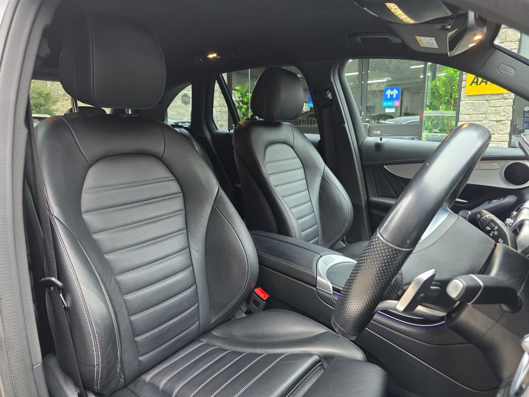2021 Mercedes-Benz GLC Class