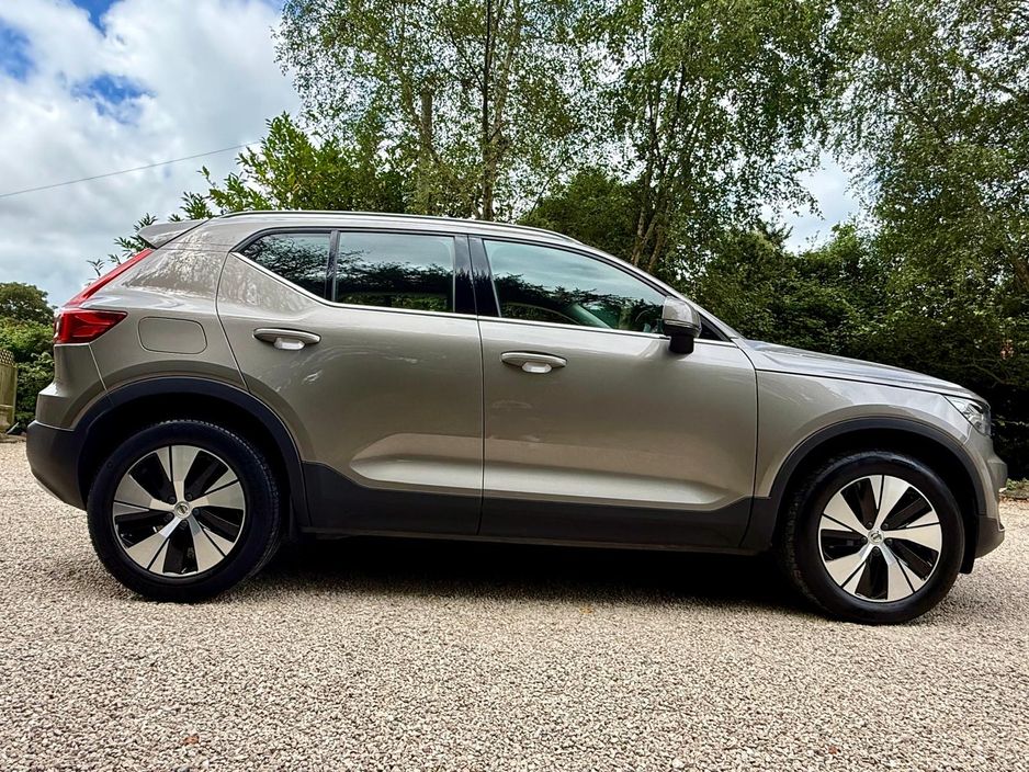 2021 Volvo XC40