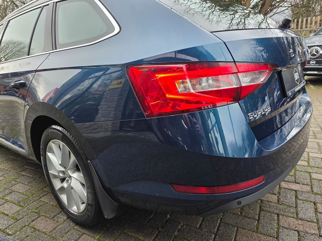2021 Skoda Superb