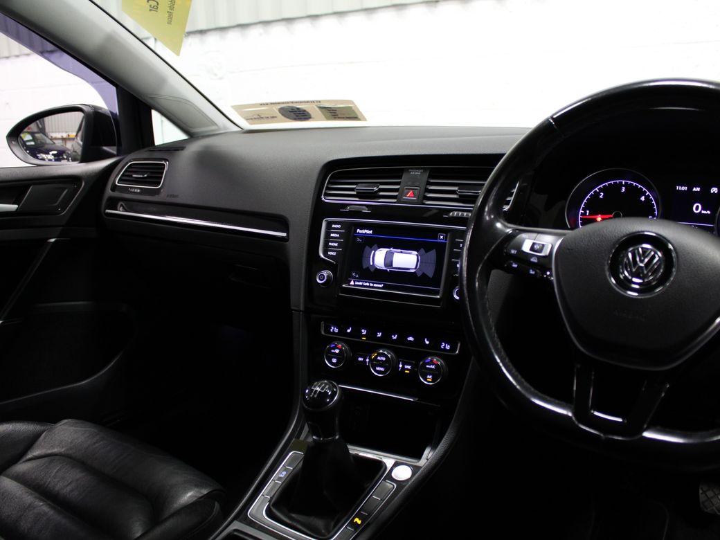 2017 Volkswagen Golf