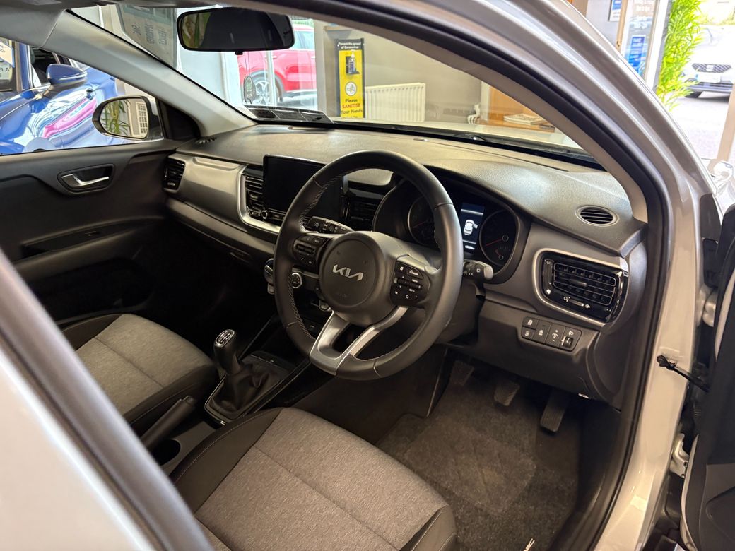 2024 Kia Stonic