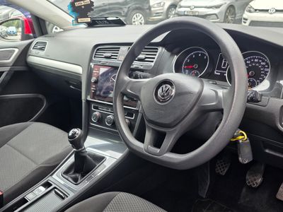 2017 Volkswagen Golf