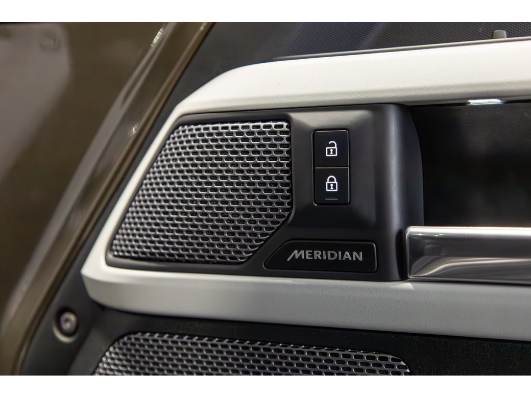 2023 Land Rover Defender 110