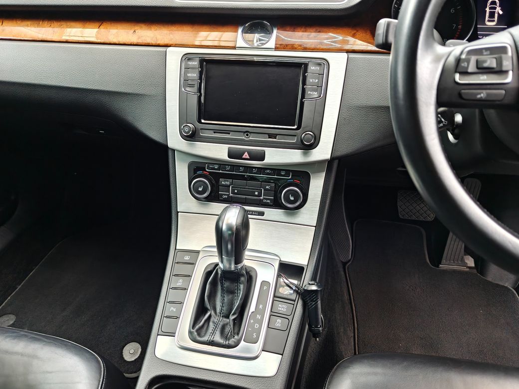 2012 Volkswagen Passat