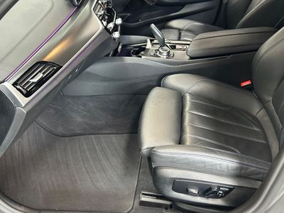 2022 BMW 5 Series