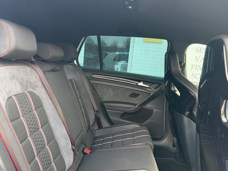 2017 Volkswagen Golf