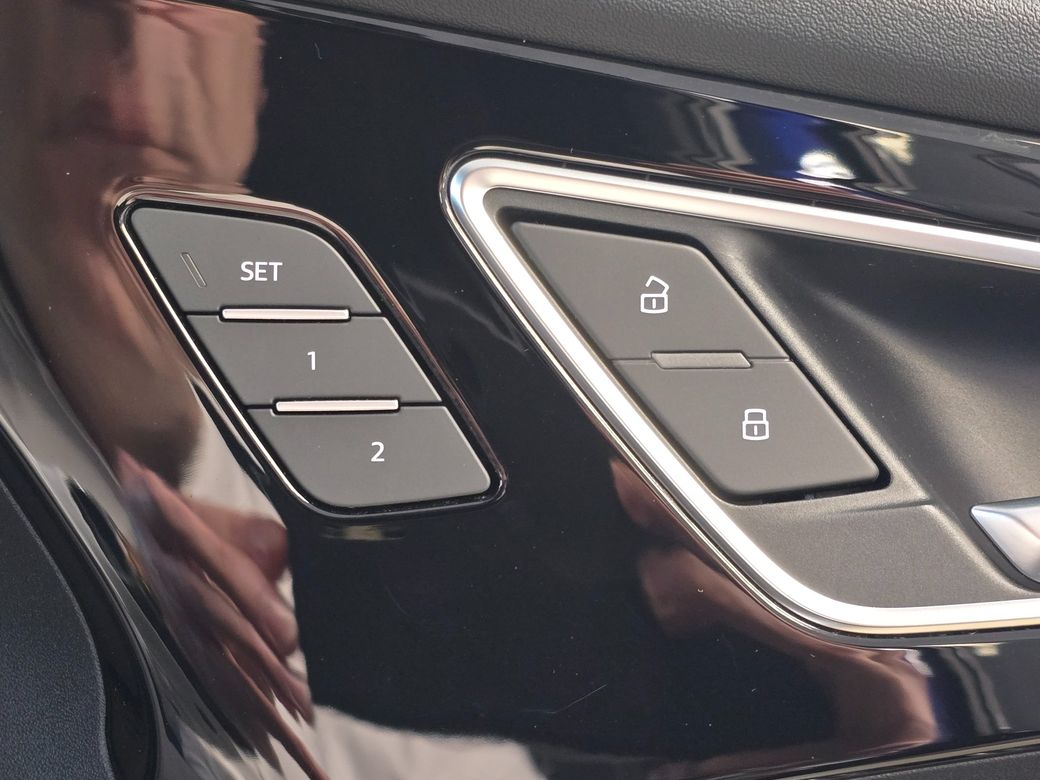 2022 Audi Q4
