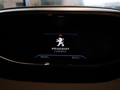 2023 Peugeot 5008