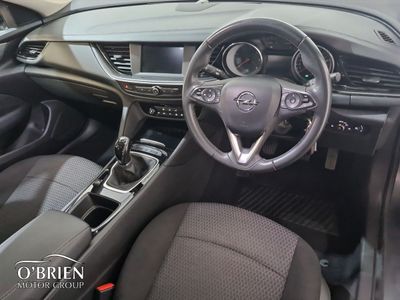 2021 Opel Insignia