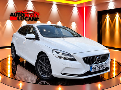 2017 Volvo V40