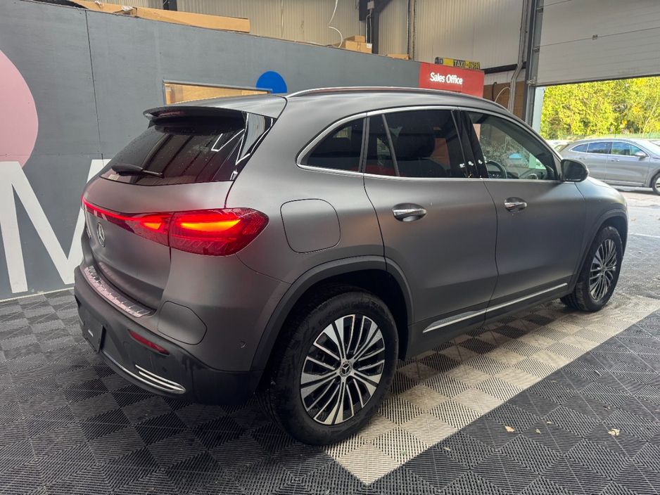 2025 Mercedes-Benz EQA