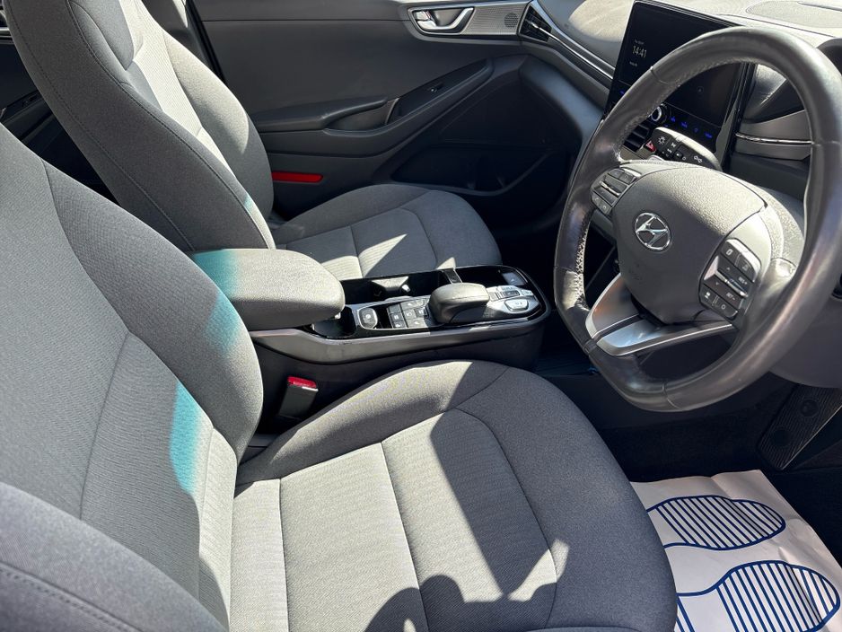 2022 Hyundai Ioniq