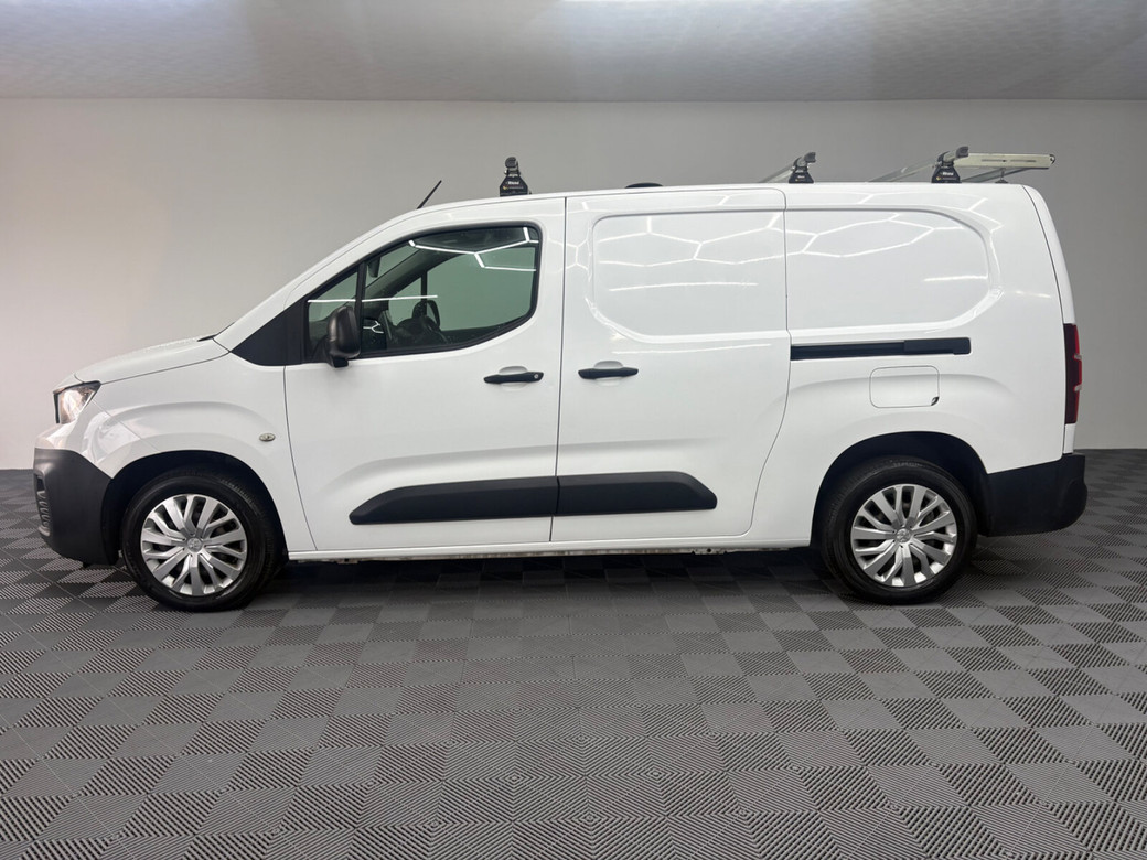 2021 Peugeot Partner