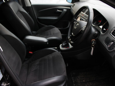 2017 Volkswagen Polo