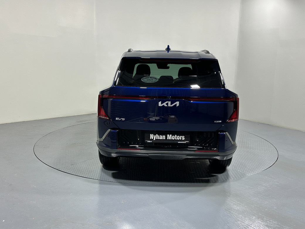 2027 Kia EV5
