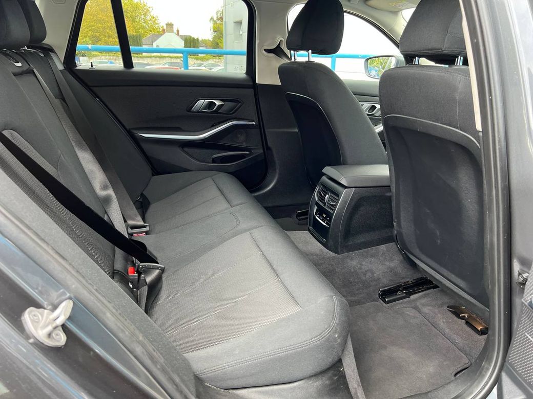 2021 BMW 3 Series