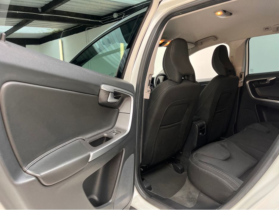 2016 Volvo XC60