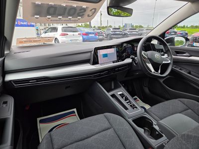 2024 Volkswagen Golf