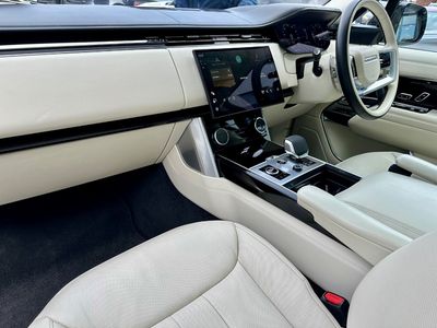 2023 Land Rover Range Rover