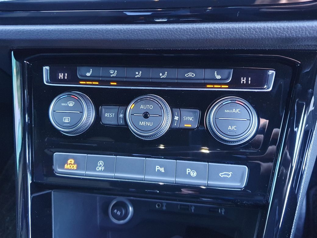 2017 Volkswagen Touran