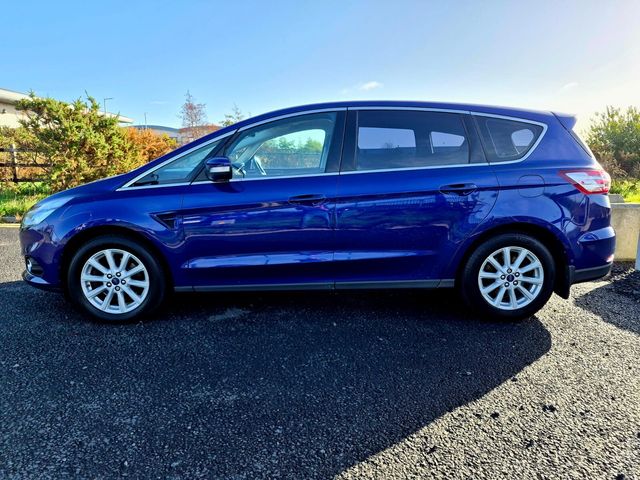 2018 Ford S-Max