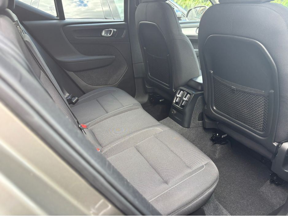 2021 Volvo XC40