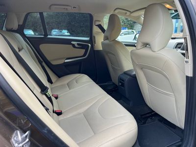 2018 Volvo V60