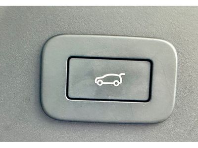 2025 Land Rover Range Rover Velar