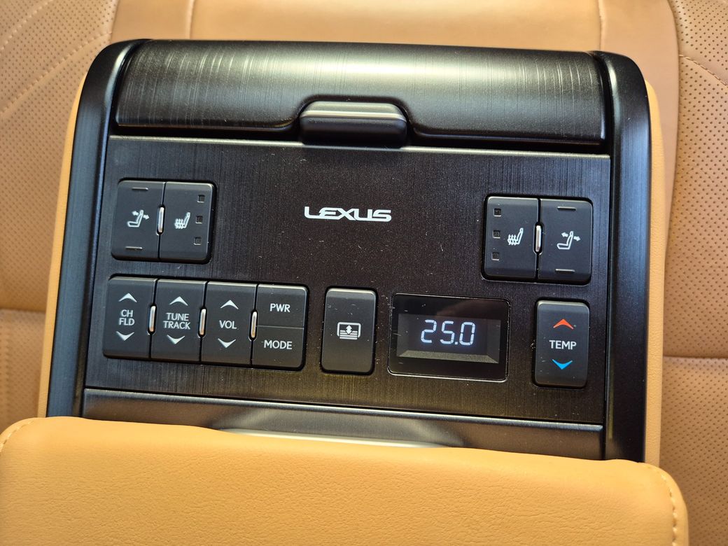 2022 Lexus ES 300h