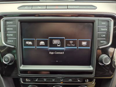 2017 Volkswagen Passat