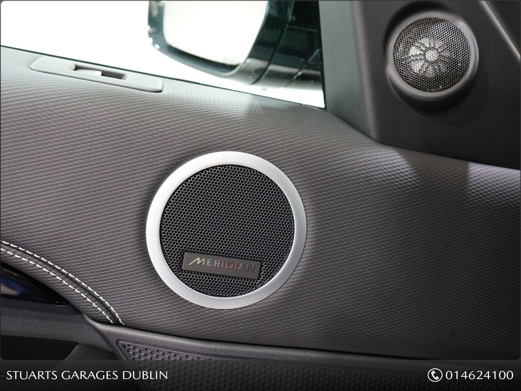 2025 Land Rover Discovery