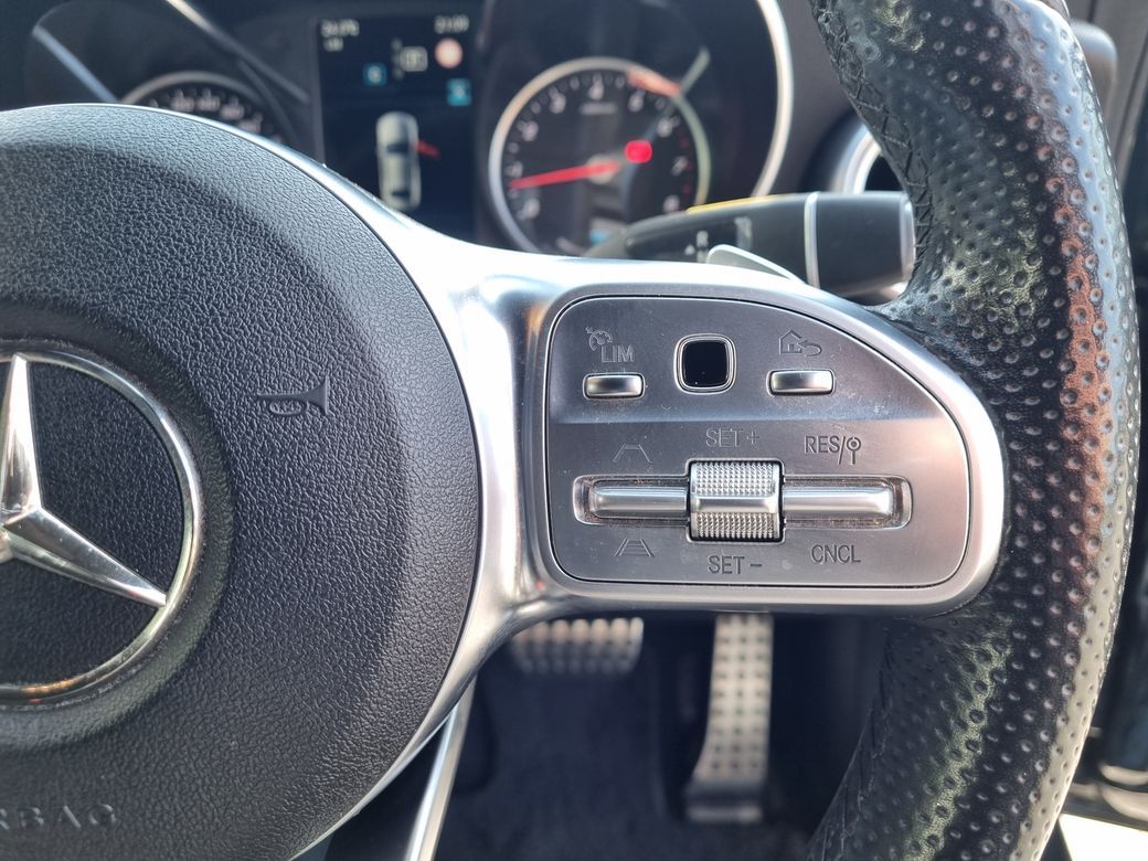2018 Mercedes-Benz C 200