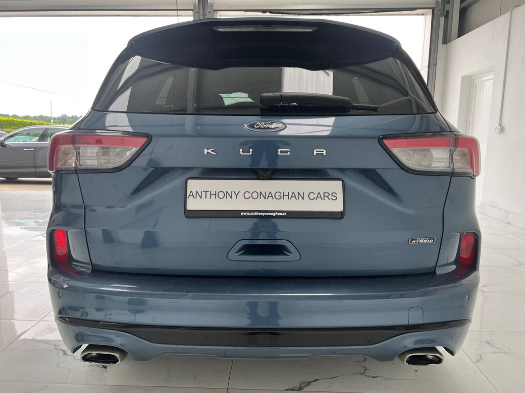 2022 Ford Kuga