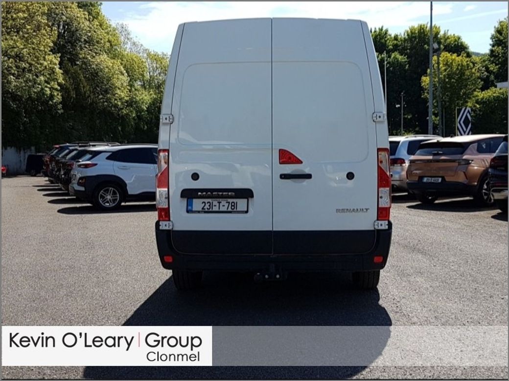 2023 Renault Master