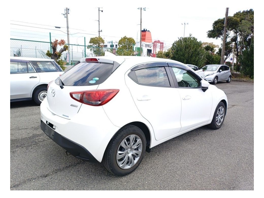 2018 Mazda Demio