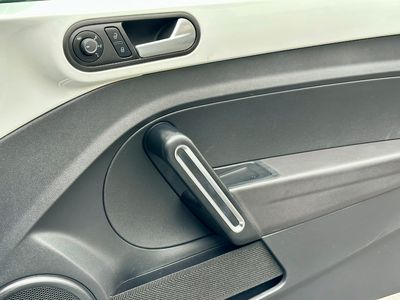 2016 Volkswagen Beetle