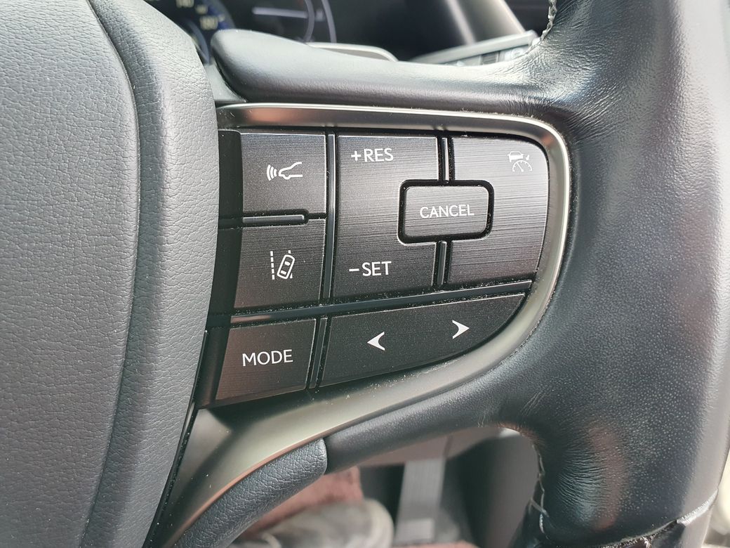 2019 Lexus ES 300h