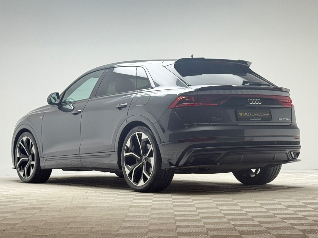 2023 Audi Q8