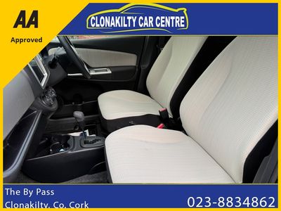 2016 Toyota Vitz