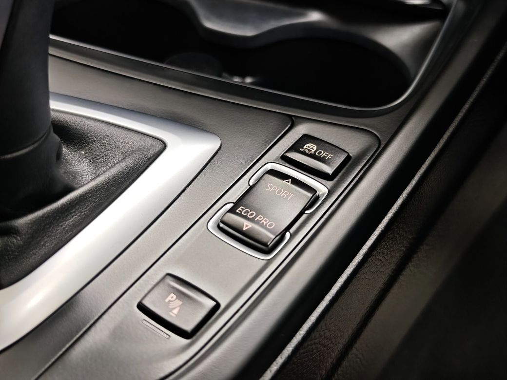 2018 BMW 3 Series