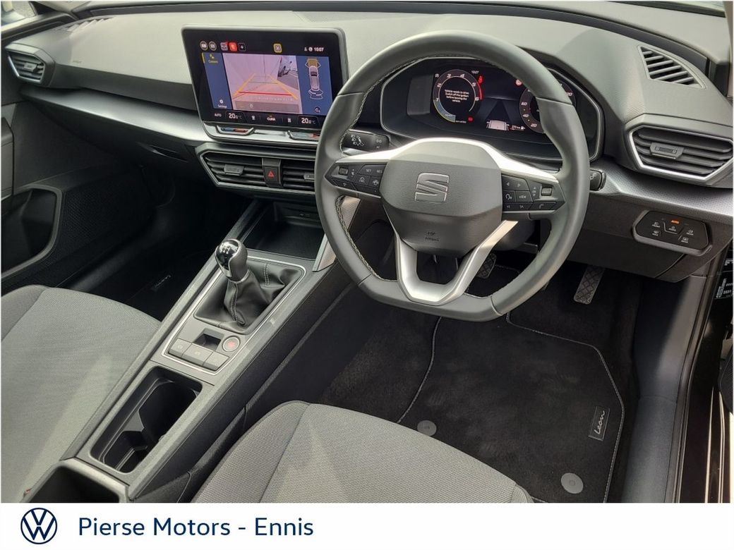 2025 SEAT Leon