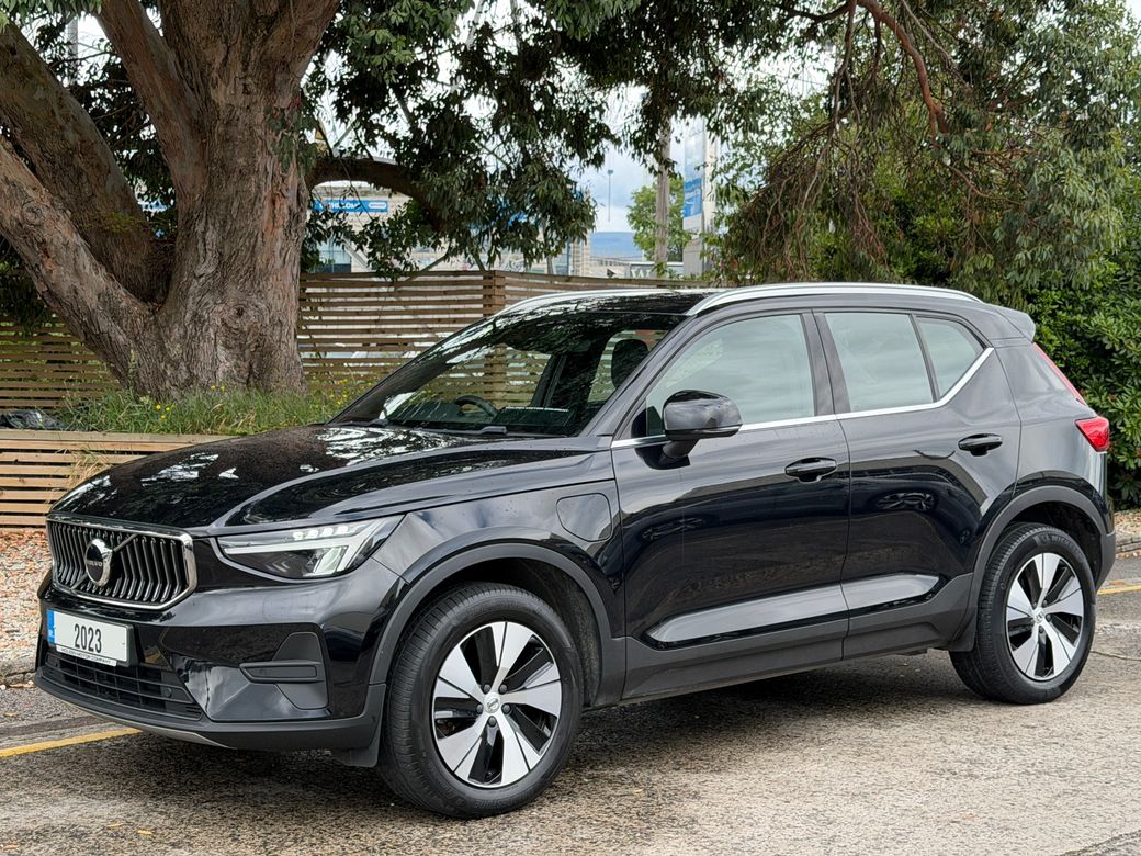 2023 Volvo XC40